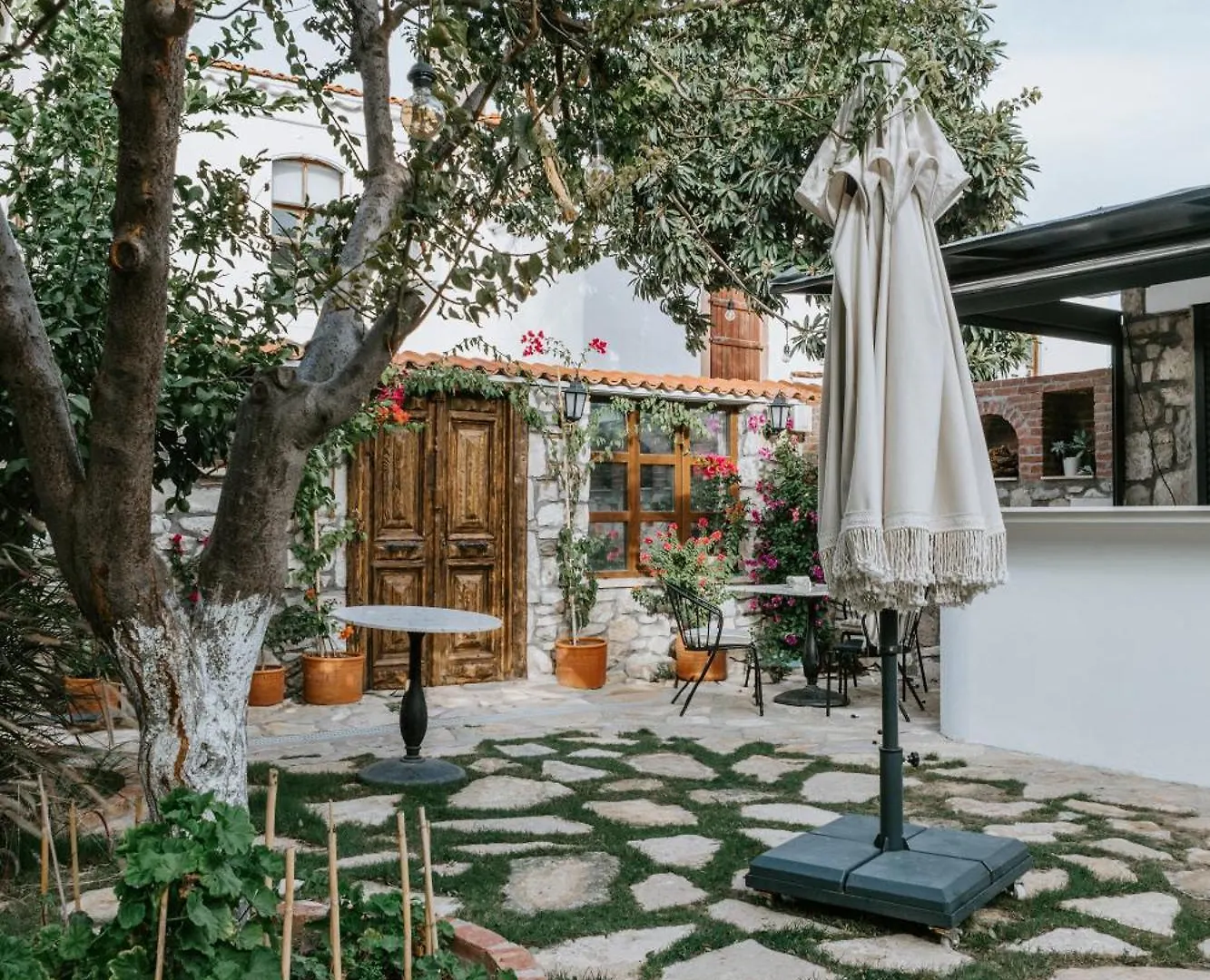 Molo Urla Hotel